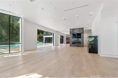 4653 Vanalden Avenue, Tarzana, CA 91356 - Photo 15