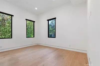 4653 Vanalden Avenue, Tarzana, CA 91356 - Photo 37