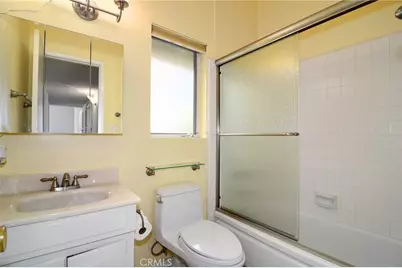 20600 Clarendon, Woodland Hills, CA 91367 - Photo 13