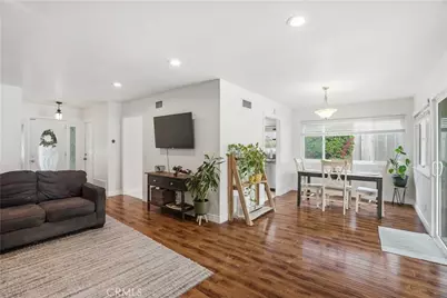 30046 Abelia, Canyon Country, CA 91387 - Photo 7