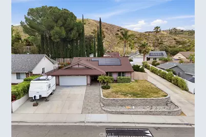 30046 Abelia, Canyon Country, CA 91387 - Photo 27