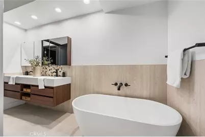 423 N Palm #108, Beverly Hills, CA 90210 - Photo 11