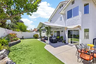 26848 Hummingbird Cir, Canyon Country, CA 91351 - Photo 19