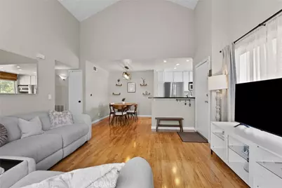 21200 Trumpet #205, Newhall, CA 91321 - Photo 15