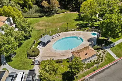 21200 Trumpet #205, Newhall, CA 91321 - Photo 39