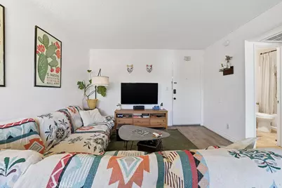 5400 Newcastle Avenue #45, Encino, CA 91316 - Photo 5