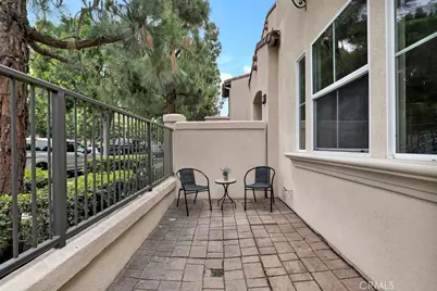 82 Trailing Vine, Irvine, CA 92602 - Photo 5