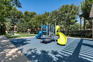 82 Trailing Vine, Irvine, CA 92602 - Photo 35