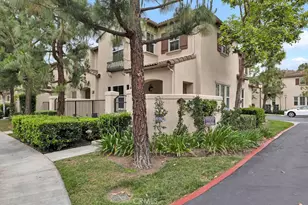 82 Trailing Vine, Irvine, CA 92602 - Photo 3