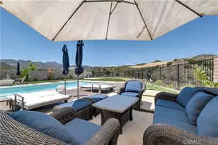 21611 Canyon Cv, Chatsworth, CA 91311 - Photo 47