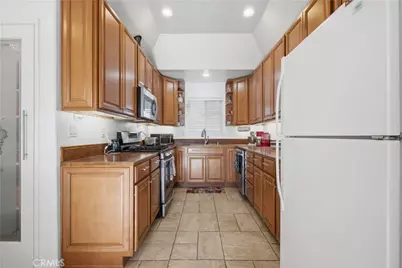 44933 Hanstead Avenue, Lancaster, CA 93535 - Photo 7