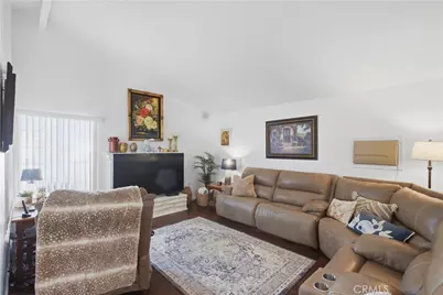 44933 Hanstead Avenue, Lancaster, CA 93535 - Photo 5