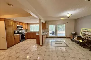 6618 Smoke Tree Ave, Oak Park, CA 91377 - Photo 7