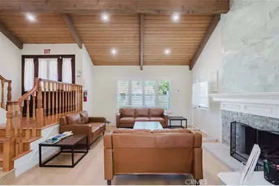 21210 Tulsa, Chatsworth, CA 91311 - Photo 5
