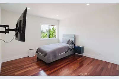 21210 Tulsa, Chatsworth, CA 91311 - Photo 29