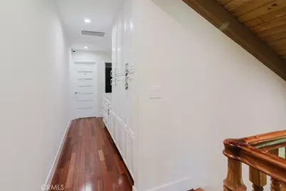 21210 Tulsa, Chatsworth, CA 91311 - Photo 23