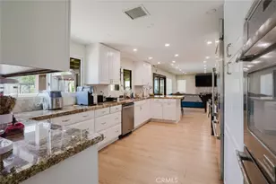 21210 Tulsa, Chatsworth, CA 91311 - Photo 21