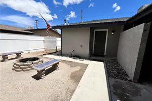 45430 Andale Ave, Lancaster, CA 93535 - Photo 5