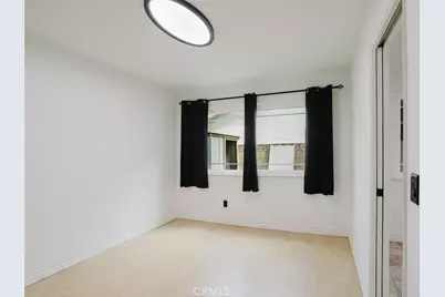 9942 Hanna Avenue, Chatsworth, CA 91311 - Photo 13