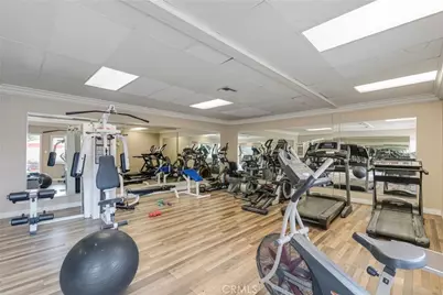 20214 Cohasset Street #16, Winnetka, CA 91306 - Photo 15