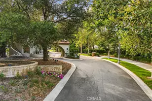 26811 Brookhollow Dr, Valencia, CA 91355 - Photo 33