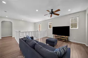 26811 Brookhollow Dr, Valencia, CA 91355 - Photo 13