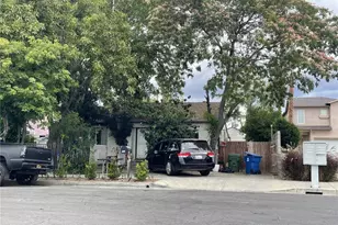 15741 Wyandotte, Van Nuys, CA 91406 - Photo 3