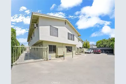 13520 Victory, Van Nuys, CA 91401 - Photo 7