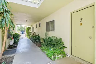 13520 Victory, Van Nuys, CA 91401 - Photo 11