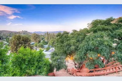 9578 Sunland, Shadow Hills, CA 91040 - Photo 31