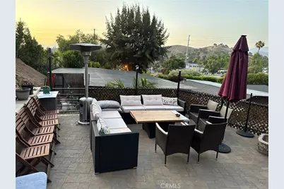 9578 Sunland, Shadow Hills, CA 91040 - Photo 23