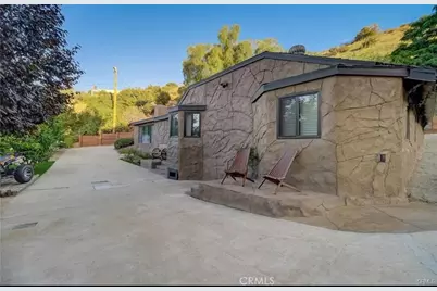 9578 Sunland, Shadow Hills, CA 91040 - Photo 3