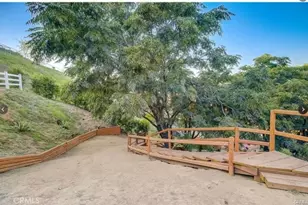 9578 Sunland, Shadow Hills, CA 91040 - Photo 33