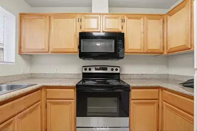 600 Hosking, Bakersfield, CA 93307 - Photo 15