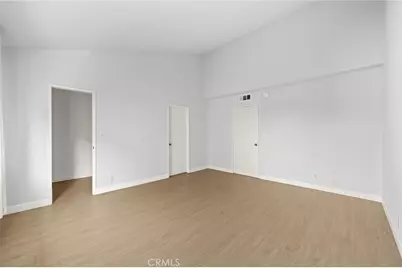5115 Kester #7, Sherman Oaks, CA 91403 - Photo 21