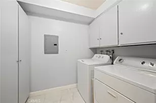 5115 Kester, Sherman Oaks, CA 91403 - Photo 15