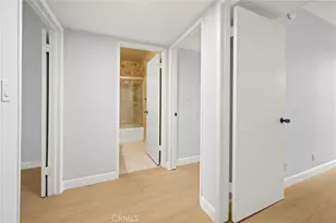 5115 Kester, Sherman Oaks, CA 91403 - Photo 17