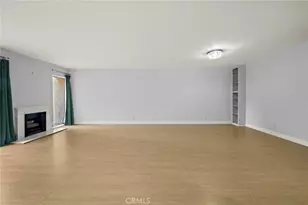 5115 Kester, Sherman Oaks, CA 91403 - Photo 7