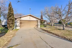 13336 Clement, Edwards, CA 93523 - Photo 45