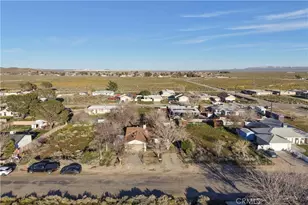 13336 Clement, Edwards, CA 93523 - Photo 51