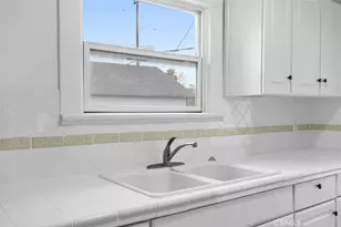 600 Olive, Bakersfield, CA 93304 - Photo 5
