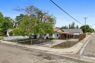 600 Olive, Bakersfield, CA 93304 - Photo 29