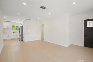 4938 Chimineas, Tarzana, CA 91356 - Photo 13