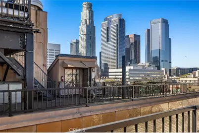 215 W 7th Street #1008, Los Angeles, CA 90014 - Photo 35