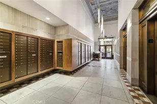 215 W 7th St, Los Angeles, CA 90014 - Photo 29