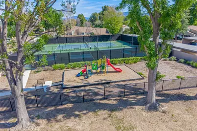 24525 Trevino #U6, Valencia, CA 91355 - Photo 5