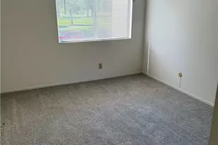 24525 Trevino, Valencia, CA 91355 - Photo 11