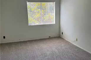 24525 Trevino, Valencia, CA 91355 - Photo 9