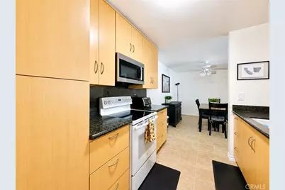 24525 Trevino #U1, Valencia, CA 91355 - Photo 5