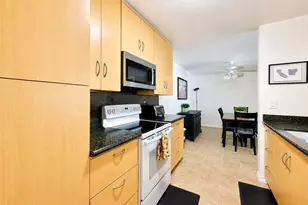 24525 Trevino, Valencia, CA 91355 - Photo 5